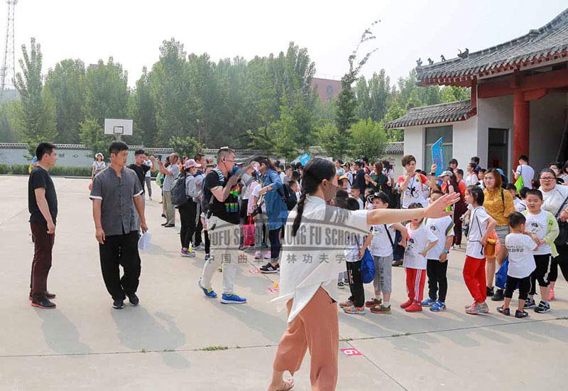 kids visiting kung fu school