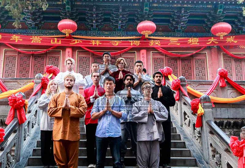 master and students in Shaolin Temple